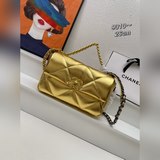 Новая популярная модель Chanel уже в продаже. Импортированная кожа очень мягкая 