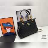 Новейшие популярные модели Chanel за рубежом. Для модных дам наступил сезон поку