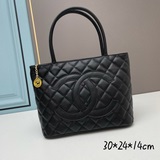 Модель Chanel： 3326#： Новая версия Supreme. Классическая модель в новом исполнен