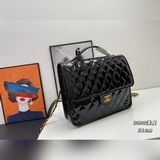 Большая сумка Chanel из лакированной кожи, прочная и износостойкая, с ретро-фурн