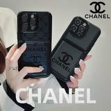 Поставляется в коробке с подставкой. Известный бренд CHANEL. Черная сумка в стил