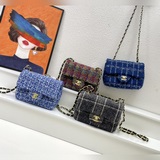 Новейшая модель Chanel, мягкая шерсть： светло-золотистая металлическая цепочка и