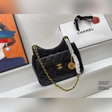 Модель Xiao Xiang 22p для подиума, изготовлена из кожи быка, подчеркивает высоки