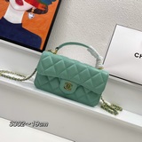 Chanel 2023 Кожаная сумка в стиле «маленький шарф» с цепочкой и ремешком через п
