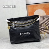 Улучшенная версия средней сумки Chanel 22 сохраняет классический ромбовидный сте