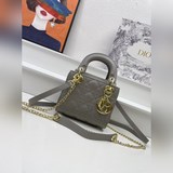 Золотая застежка, серия Mini lady classic. Классическая серия, которая отличаетс