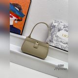Сумки/сумки под мышку. Дамы, которые еще не приобрели такую сумку, обратите вним