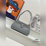 Сумки/сумки под мышку. Дамы, которые еще не приобрели такую сумку, обратите вним