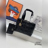 Новая сумка Dior Tote с золотой застежкой воплощает глубокое понимание Dior элег