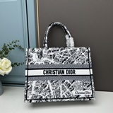 [dior Book Tote] Большинство людей, приобретая товары роскошных брендов, в перву