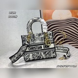 Новый цвет, вышивка на коробке, светло-золотой [Серия вышивок Lady D] M8002 Желт