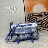Новая сумка-почтальон от Dior в комплекте с коробкой, тщательно разработанная на