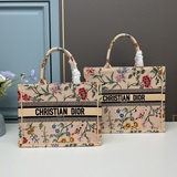 [Оригинал] Вышивка 【dior Book Tote】 Когда большинство людей думают о роскошных б