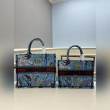 [dior Book Tote] Большинство людей, приобретая товары роскошных брендов, в перву