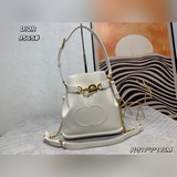 Сумка-ведро Prada, Dior baby и другие модели, представленные многими знаменитост
