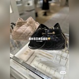 Сигнал тревоги для сердца. Сумка Dior Ammi, также известная как «облачная сумка»