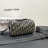 Высококачественный оригинал. Эта сумка-мессенджер Dior Lingot является практично