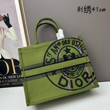 [dior Book Tote] Большинство людей, приобретая товары роскошных брендов, в перву