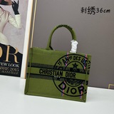 [dior Book Tote] Большинство людей, приобретая товары роскошных брендов, в перву