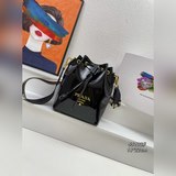 Высокое качество из фирменного магазина - летняя сумка из лакированной кожи (PRA