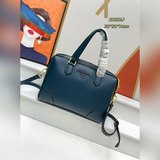 Prada «PRADA» 2023 эксклюзивная модель в продаже. Самая популярная модель Prada 
