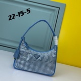 Сумка Prada 2023 с блестящими стразами в комплекте с коробкой. Вся сумка украшен