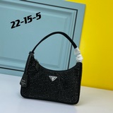 Сумка Prada 2023 с блестящими стразами в комплекте с коробкой. Вся сумка украшен