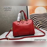 Prada «PRADA» 2023 эксклюзивная модель в продаже. Самая популярная модель Prada 