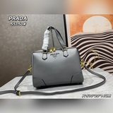 Prada «PRADA» 2023 эксклюзивная модель в продаже. Самая популярная модель Prada 