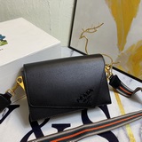 Официальный сайт, популярная модель с откидной крышкой, Prada/PRADA - лидер прод