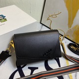 Официальный сайт, популярная модель с откидной крышкой, Prada/PRADA - лидер прод