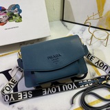 Prada сумка с клапаном и одним плечевым ремнем, модель 2103, с двумя плечевыми р