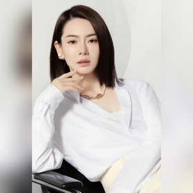BOTTEGA VENETA новые серьги BV Pearl с уникальным дизайном индиви