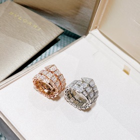 Уровень покупки V Gold High Edition Bvlgari SERPENTI серия змееви