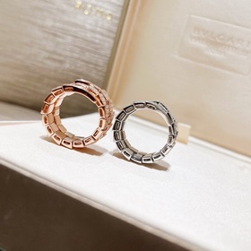 Уровень покупки Bvlgari SERPENTI серия, кольцо с открытым верхом,