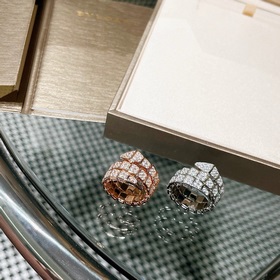 Уровень покупки Bvlgari SERPENTI серия, кольцо с открытым верхом,