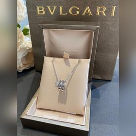 Колье с подвеской виде змеи от Bulgari, ювелирное изделие из сери