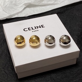 Celine Сережки с блестящей поверхностью Celine уже стала самостоя