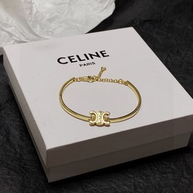 Браслет Celine Triomphe! Он очень изящен! Простой и обычный дизай