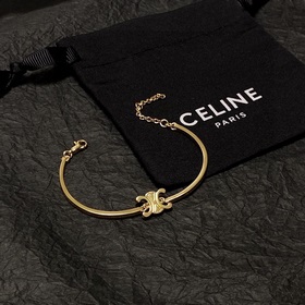 Браслет Celine Triumph Arch! Он очень изящен! Простой и обычный д