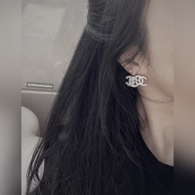 Номер XED0160 6 Кристальные серьги Chanel AB Весна-лето 2023 Пере