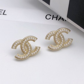 Номер XED0218 Chanel, новая коллекция ранней осени, серия «Нью-Йо