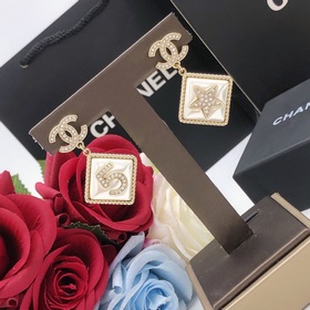 Артикул XED0892 Белый черный Chanel 2023 ранневесенняя новинка 5 