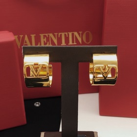 Номер VED0107 【Новейшие серьги Valentino с гладкой поверхностью и