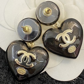 Сегодняшняя новинка】Код E2000 0287825 Популярные серьги Chanel. Н