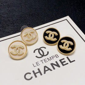 Новинка 2023 года [Chanel] Абрикосовый, черный с жемчужинами. Луч