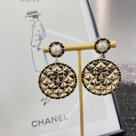 [Chanel] Классическая популярная модель Chanel Серьги Chanel, не