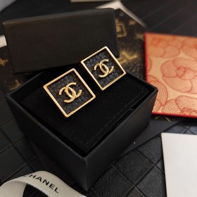 1880140  Популярный товар Chanel, аналогичный модели для госпожи