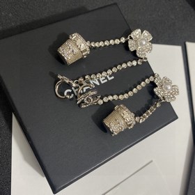 Chanel цветочный горшок с двойным C-образным кисточкой и бриллиан