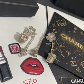 Chanel цветочный горшок с двойным C-образным кисточкой и бриллиан